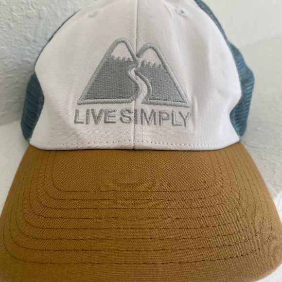 Patagonia “Live Simply Winding” Trucker Rare Hat - Picture 1 of 4